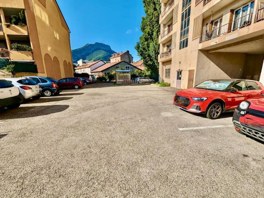 Excellent T2 - Moderne & Tout Equipe Avec Parking Grenoble Kültér fotó